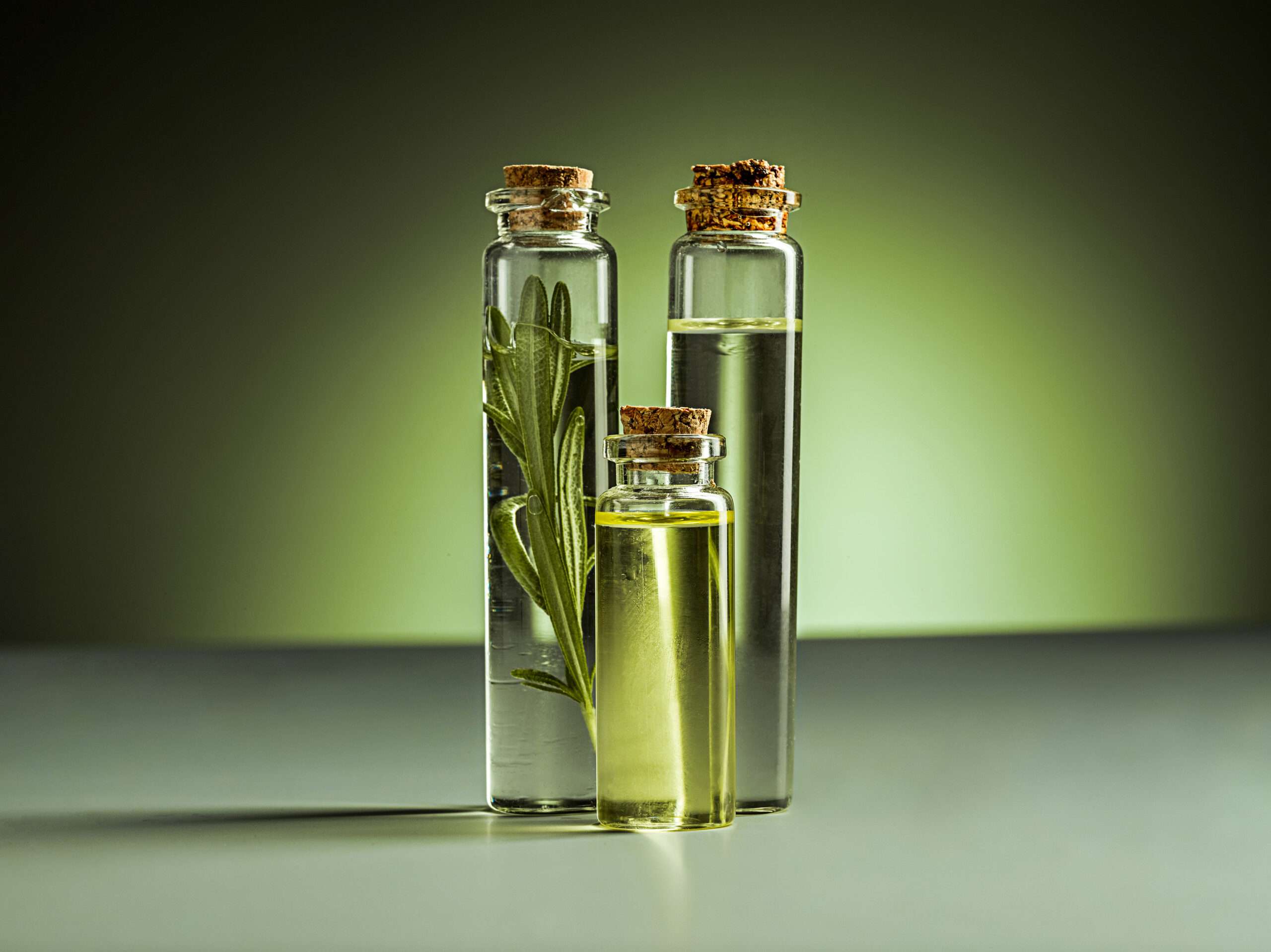 What to look for in the essential oil label?